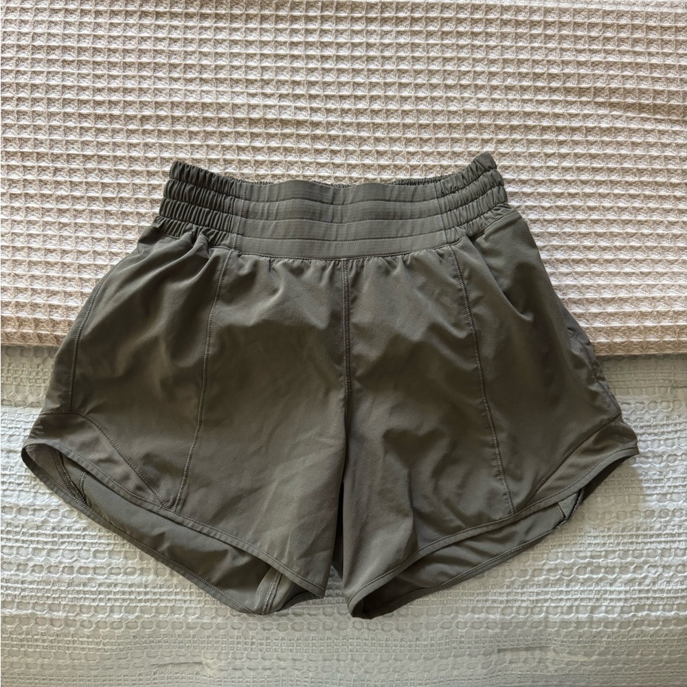 lululemon athletica Olive Green High-Rise hottie hot Shorts size 2